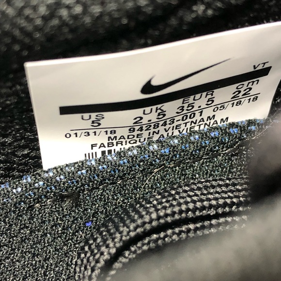 Nike Air Vapormax Flyknit 2 Black 942843-001 - Picture 7 of 7
